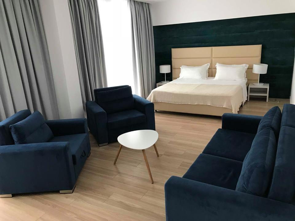 Hotel Morina Palace Dhërmi Esterno foto