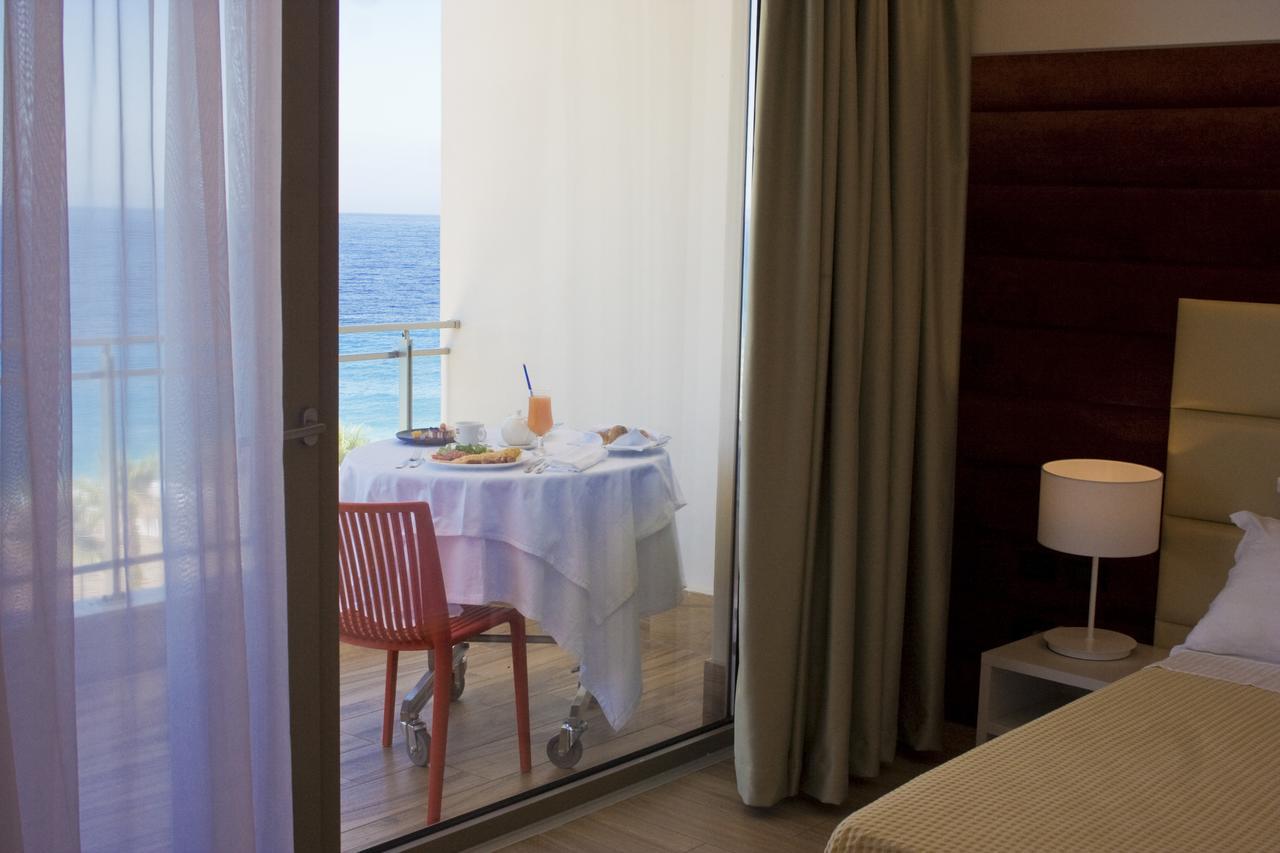 Hotel Morina Palace Dhërmi Esterno foto