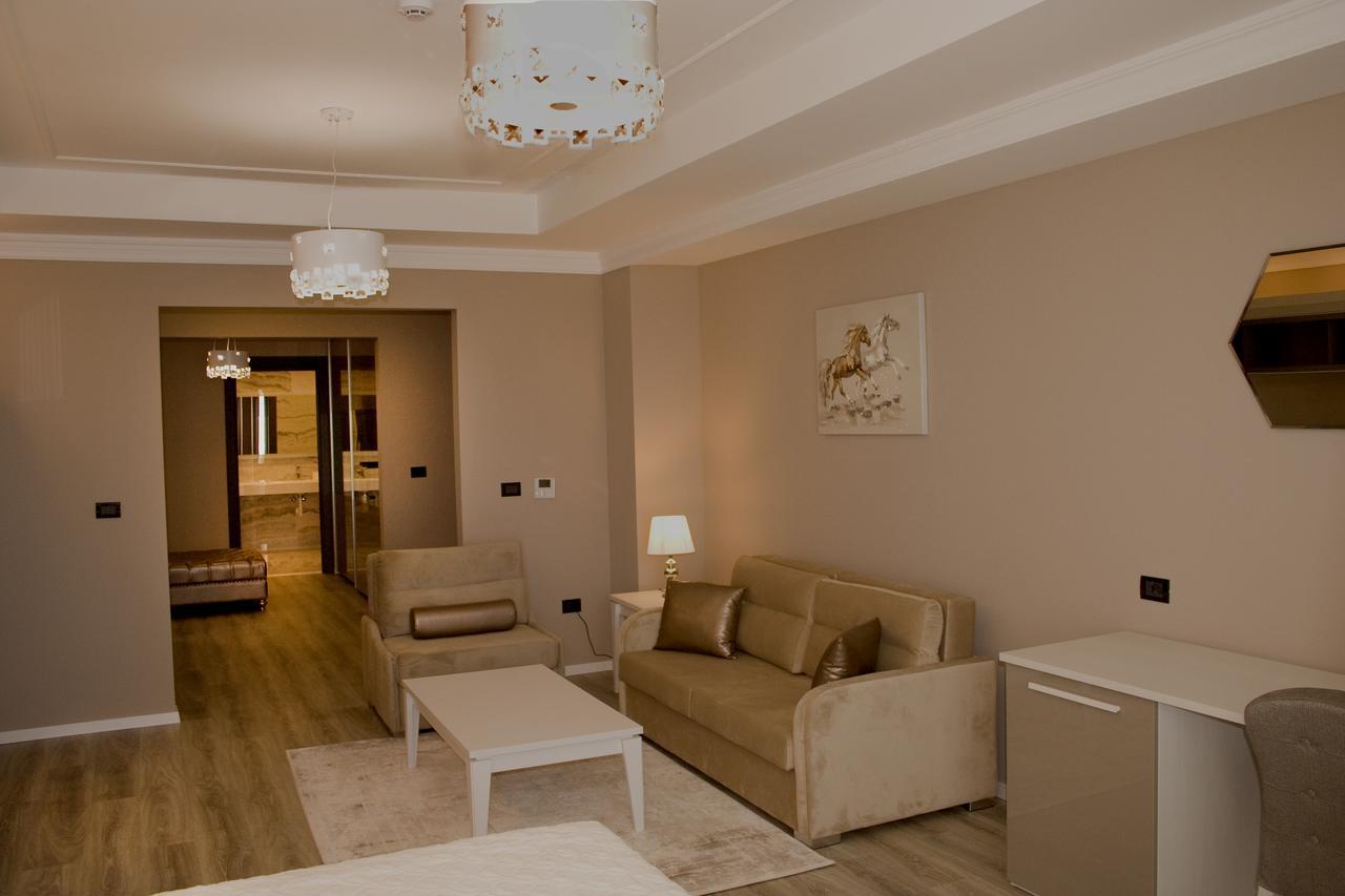 Hotel Morina Palace Dhërmi Esterno foto
