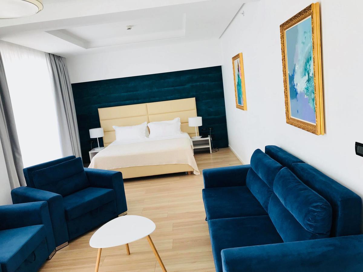 Hotel Morina Palace Dhërmi Esterno foto